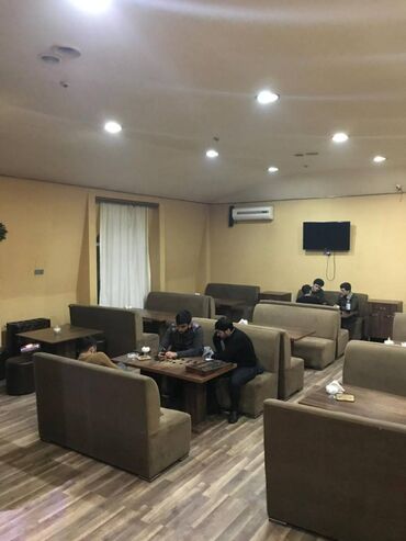 Digər kommersiya daşınmaz əmlakı: Çay evi icarəyə verilir. 230 kv 2 ci mərtəbə. İşlək yerdi. Qarayev -da lalafo.az — 4 Digər kommersiya daşınmaz əmlakı: Çay evi icarəyə verilir. 230 kv 2 ci mərtəbə. İşlək yerdi. Qarayev — 4