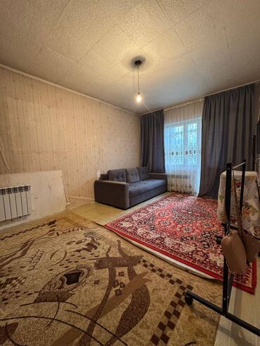кто ищет комнату на подселение: 1 комната, 35 м², 105 серия, 2 этаж, Старый ремонт