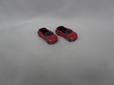 Figurice i makete: Kinder autić mini, ocuvan, cena za kom — 1