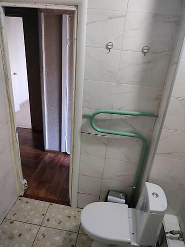 старый толчок квартира: 1 комната, 35 м², Центральная мечеть 105 серия, 5 этаж, Старый ремонт — 3