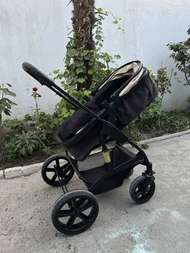 Araba-beşiklər: Uşaq arabası qırıq sökük yoxdur az işlənibdir beşiyinin istiqaməti — 10