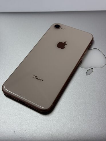 Apple iPhone: IPhone 8, Б/у, 64 ГБ, Rose Gold, Чехол, 78 %