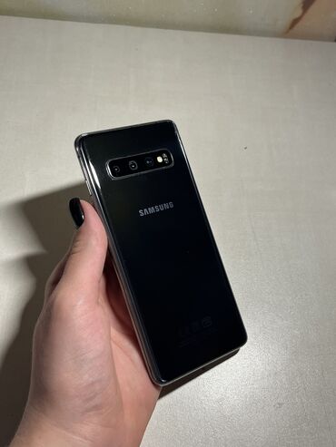 телефон s10: Samsung Galaxy S10, Б/у, 128 ГБ, цвет - Черный, 1 SIM, 2 SIM