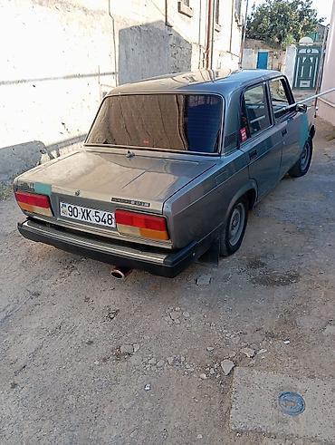 VAZ (LADA): Model: Lada 2107 sedan Rəng: Tünd boz/göy tonları Kuzov: 4 qapı — 4
