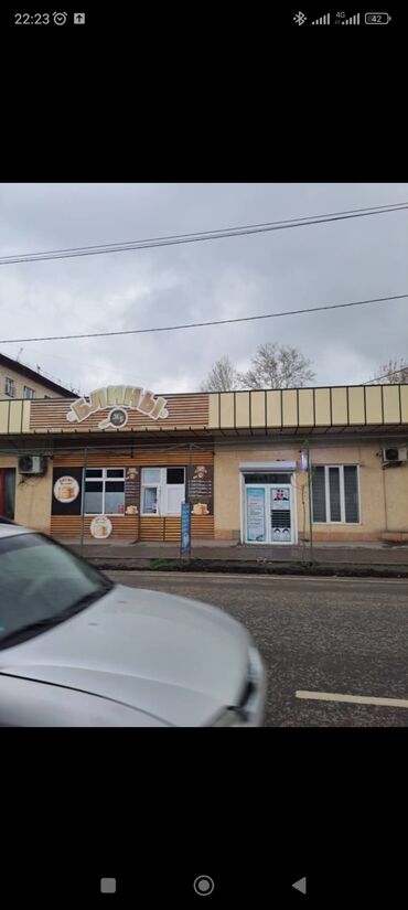 сдается помещение ош: Сдаю Магазин, В жилом доме, 100 м² Действующий, Частично с оборудованием, С ремонтом, Вода, 1 линия
