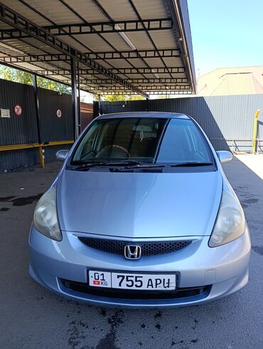 Honda: Honda Fit: 2004 г., 1.3 л, Вариатор, Бензин, Хэтчбэк