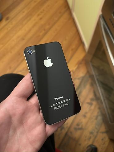 Apple iPhone: IPhone 4S, Qara — 1