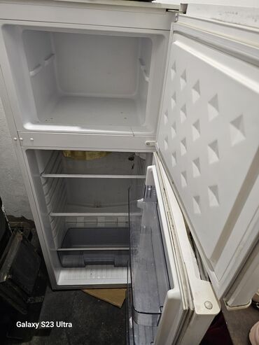 холодильник контейнер: Холодильник Avest, Б/у, Двухкамерный, 50 * 160 *
