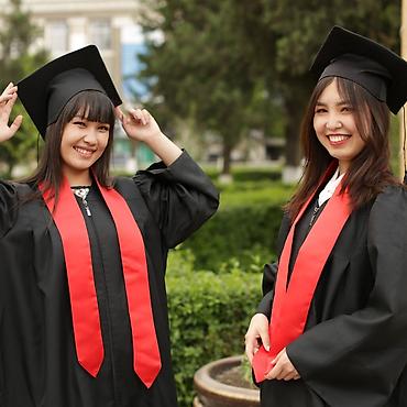 Спецодежда: Мы даем мантии на прокат. Уважаемые выпускники! Ждём ваших заказов — 15