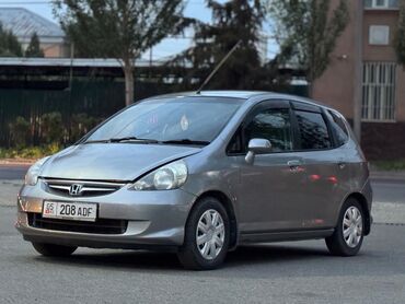 Kia: Honda Fit: 2003 г., 1.3 л, Автомат, Бензин, Хэтчбэк