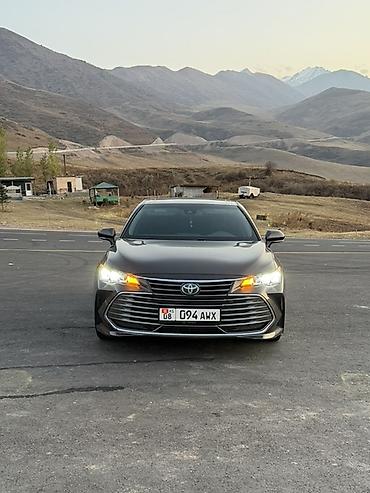 drive: Toyota Avalon: 2020 г., 2.5 л, Вариатор, Гибрид, Седан — 1
