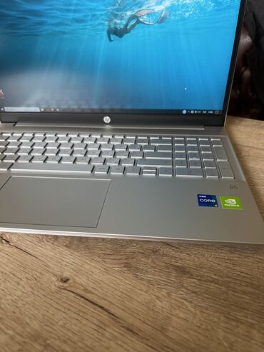 hp pavilion x360 qiymeti: Intel Core i5, 8 GB, 15.6 "