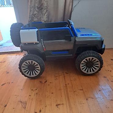 Uşaq dünyası: Uşaq üçün elektrikli miniatür jeep tipli maşın - Brend üslubu — 2