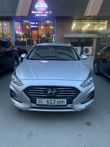 жабры на капот: Hyundai Sonata: 2018 г., 2 л, Автомат, Газ, Седан