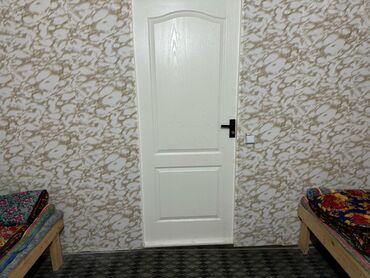 комната гостиничного типа в бишкеке: 12 м², С мебелью