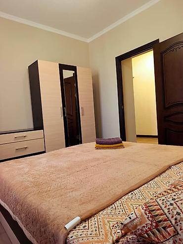 hostel osh: 3 комнаты, Моссовет, Душевая кабина, Постельное белье, Кондиционер — 2