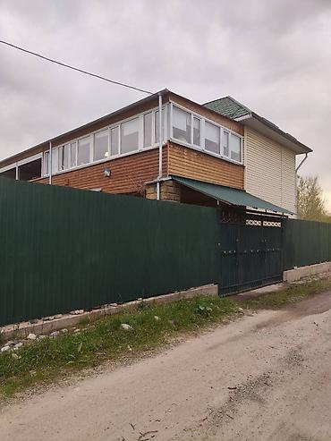 Продажа коттеджей и домов: Продается двухэтажный дом, участок 5 соток, с бассеином. Направление — 23