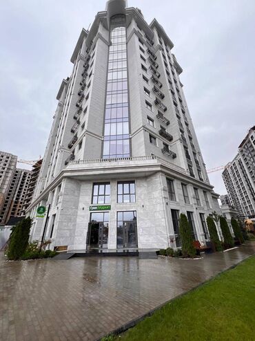 Продажа квартир: Продаётся коммерческое помещение в ЖК "Арт Сквер", район Асанбай! 📐