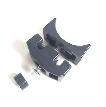 Proizvodi od rolovanog metala, metalni kanali: Spojnica sa samorescem i čepom za panelne ograde 3d i 2d. Panelna — 7