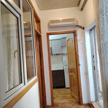 Uzunmüddətli kirayə evlər: 70 kv. m, 2 otaqlı, Kombi, Qaz, İşıq — 15