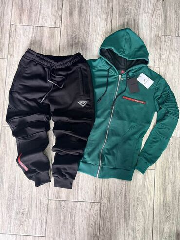 Gornji i donji deo: Dostupne
Pitati za velicinu
Alb brendirana garderoba
4200 — 11