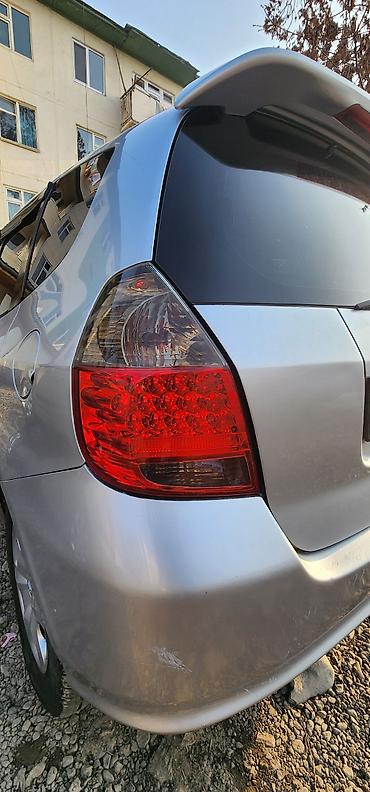 Honda: Honda Jazz: 2004 г., 1.4 л, Механика, Бензин, Хэтчбэк — 9