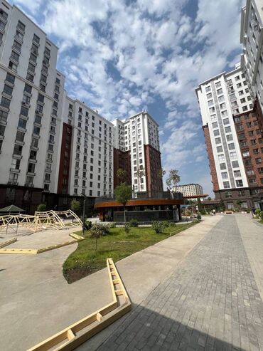 кувартира: 1 комната, 49 м², Элитка, 4 этаж, ПСО (под самоотделку)