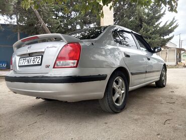 держатель телефона в машину: Hyundai Elantra GT sedan - Korpus: 4 qapılı sedan, gümüşü rəng - Arxa lalafo.az -da держатель телефона в машину: Hyundai Elantra GT sedan - Korpus: 4 qapılı sedan, gümüşü rəng - Arxa
