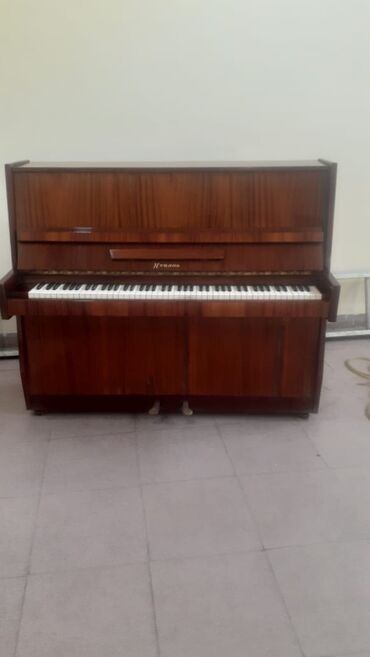 akustik piano: Piano, Kuban, Akustik