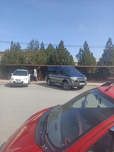 Mitsubishi Delica D:5: 2004 г., Минивэн