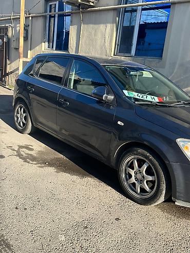 Kia: Kia Ceed: 1.4 l | 2009 il Hetçbek — 5