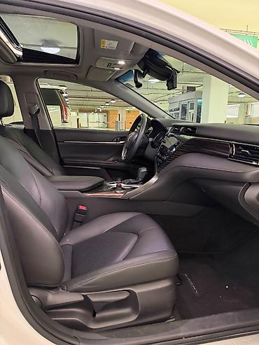 camry 2020: Toyota Camry: 2020 г., 2.5 л, Вариатор, Гибрид, Седан — 9