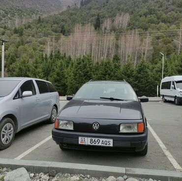 волсваген 3: Volkswagen Passat: 1992 г., 1.8 л, Механика, Бензин, Универсал