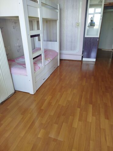 Uzunmüddətli kirayə mənzillər: Gəncə şəhərində mərkəzə yaxın yerləşən 3 otaqlı mənzil. ✅İşıq, su, qaz -da lalafo.az — 4 Uzunmüddətli kirayə mənzillər: Gəncə şəhərində mərkəzə yaxın yerləşən 3 otaqlı mənzil. ✅İşıq, su, qaz — 4