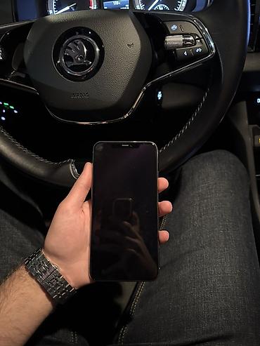 iphone 11 pro silver: IPhone 11 Pro Max, 256 GB, Qızılı, Simsiz şarj, Face ID — 1