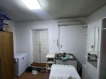 дом в центре бишкек: 🏡 Сдаётся двухкомнатный дом в центре Бишкека! ✅ Газовое отопление ✅ — 3