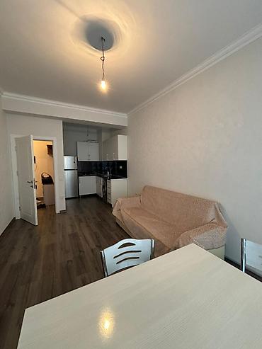 montinde kiraye ev: Melissa Park-da 2 otağa düzəlmiş mənzil əşyalı kirayə verilir. İstilik — 2