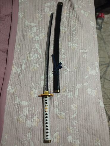 Коллекционные ножи: Продаю сувенирную катану Ymato из игры Devil my cry 5 не заточенную