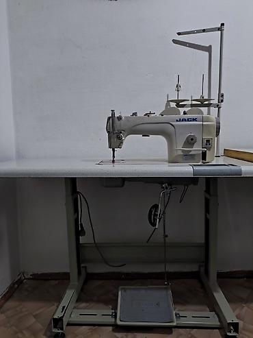 jack a4f: Швейная машина Jack, Вышивальная, Оверлок, Коверлок, Полуавтомат — 1