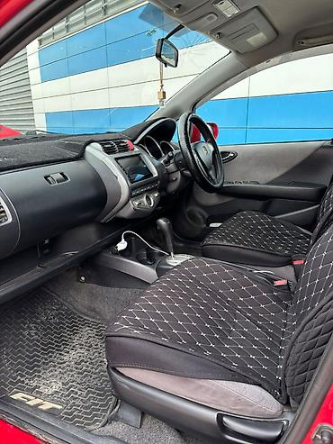 Honda: Honda Fit: 2006 г., Хэтчбэк — 8