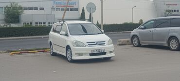 машина токмок: Toyota Ipsum: 2002 г., 2.4 л, Автомат, Бензин, Вэн/Минивэн