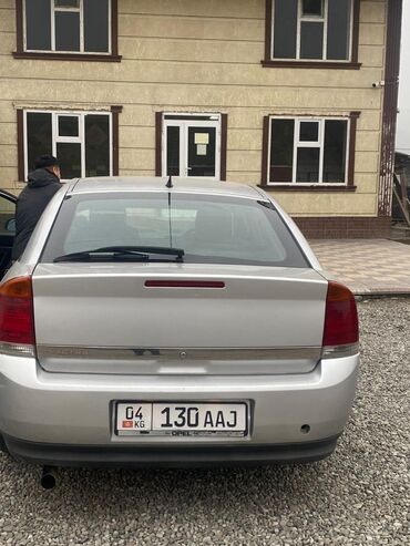 курьер с личным авто бишкек: Opel Vectra: 2002 г., 1.8 л, Механика, Бензин, Хэтчбэк