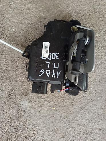 Зеркала: Боковое правое Зеркало Audi Б/у, Оригинал — 12