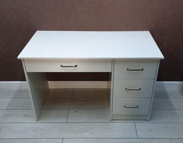 письменный стол для детей: Офисный Стол, цвет - Белый