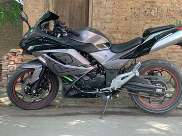 s 550: Спортбайк Kawasaki, 320 куб. см, Бензин, Чоңдор үчүн, Жаңы, Бөлүп төлөө менен