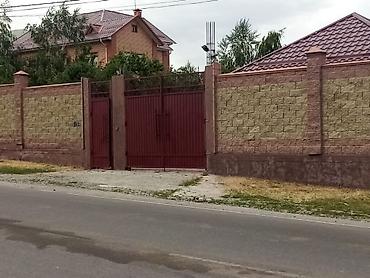 Продажа коттеджей и домов: Продаю загородную усадьбу в с. Таш-мойнок, по Алма-атинской вверх 12 — 14