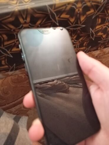 Apple iPhone: IPhone X, 64 GB, Qara, Face ID