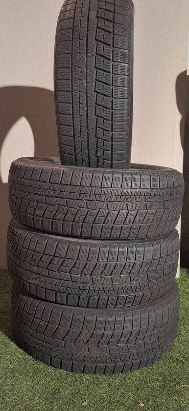 центр шины: Шины 215 / 55 / R 17, Зима, Б/у, Комплект, Легковые, Япония, Yokohama