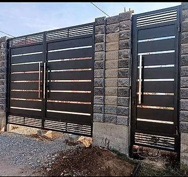 Распашные ворота: Металлические въездные ворота с калиткой. - Материал: сталь/металл — 4