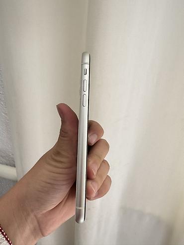 телевизор с тв тюнером: IPhone 11, белый Экран не работает и ни одной царапины ни где - Экран — 3